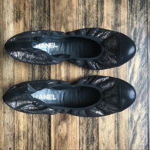 Genuine Chanel Flats - copper metallic and black